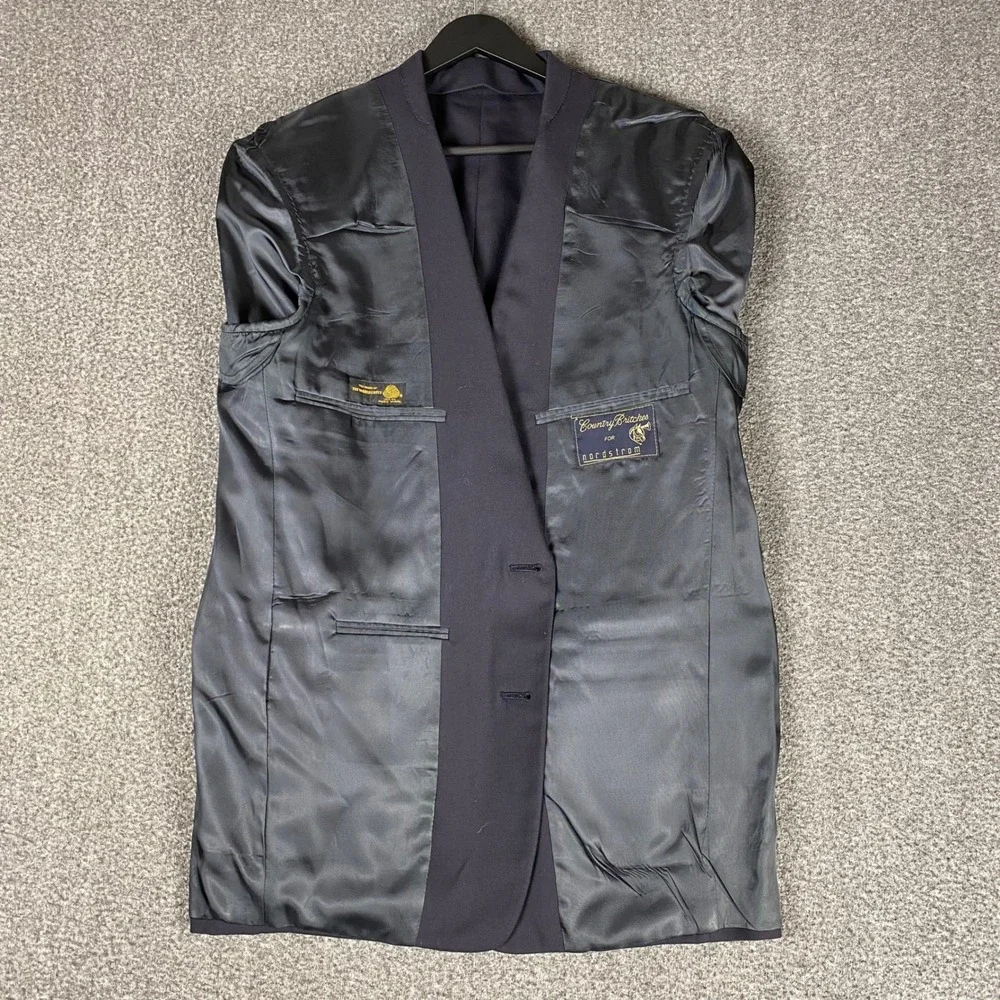 Vintage Nordstrom Mens Navy Blue Two Button Blazer‎ Gold Crest Buttons USA 40R